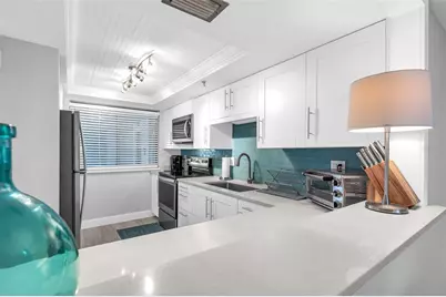 530 E Central Boulevard #1402, Orlando, FL 32801 - Photo 21