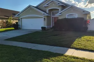 2310 Walnut Canyon Dr, Kissimmee, FL 34758 - Photo 1