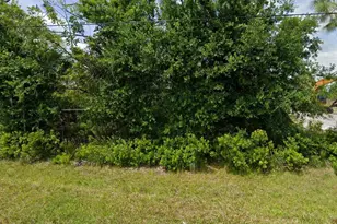 5116 White Ave, Port Charlotte, FL 33981 - Photo 1