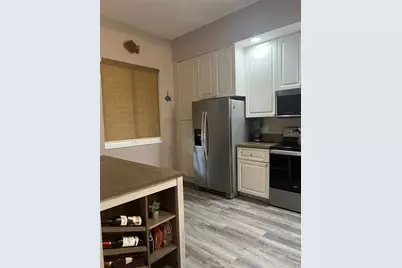 37 E Harbour Isle Drive E #206, Fort Pierce, FL 34949 - Photo 3