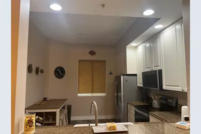 37 E Harbour Isle Drive E #206, Fort Pierce, FL 34949 - Photo 5