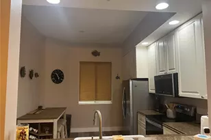 37 E Harbour Isle Dr E, Fort Pierce, FL 34949 - Photo 5