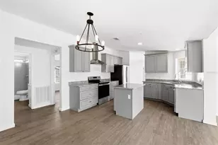 5180 Lexington Cir, Wildwood, FL 34785 - Photo 7