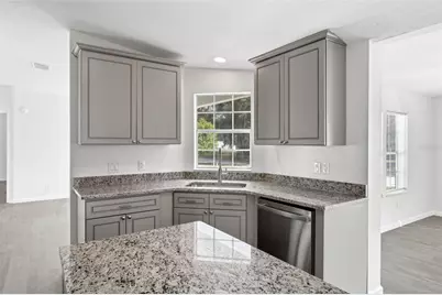 5180 Lexington Circle, Wildwood, FL 34785 - Photo 5