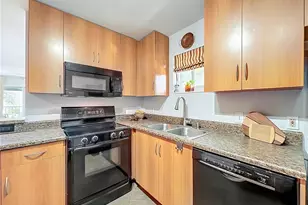 1100 Delaney Ave, Orlando, FL 32806 - Photo 9