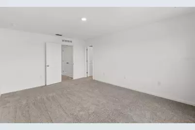 377 Grand Pine Lane, Saint Cloud, FL 34771 - Photo 5