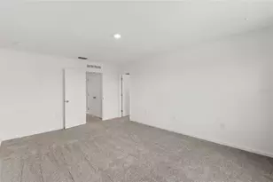 377 Grand Pne Ln, Saint Cloud, FL 34771 - Photo 5