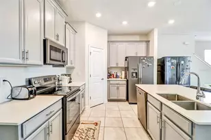 9728 Nancy Drew Aly, Winter Garden, FL 34787 - Photo 5