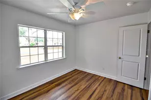 1114 Oak Dr, Leesburg, FL 34748 - Photo 35