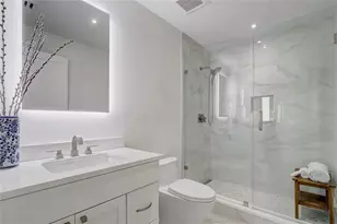 100 S Eola Dr, Orlando, FL 32801 - Photo 27