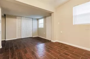 3919 Longhorn Dr, Sarasota, FL 34233 - Photo 7