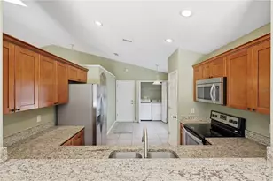 917 Bloomingdale Dr, Davenport, FL 33897 - Photo 17