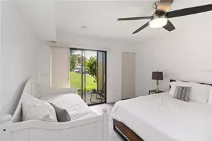 5493 Pine Creek Dr, Orlando, FL 32811 - Photo 11