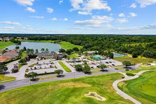 685 Whisper Woods Dr, Lakeland, FL 33813 - Photo 13