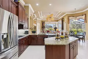 685 Whisper Woods Dr, Lakeland, FL 33813 - Photo 11