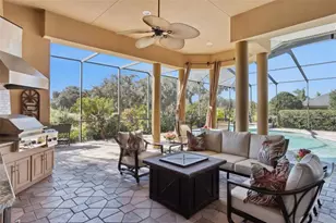 685 Whisper Woods Dr, Lakeland, FL 33813 - Photo 37