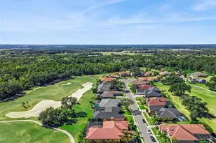 685 Whisper Woods Dr, Lakeland, FL 33813 - Photo 29