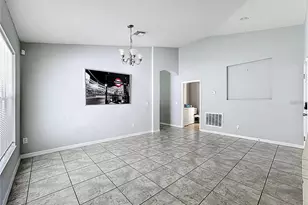 2665 Eagle Cliff Dr, Kissimmee, FL 34746 - Photo 9