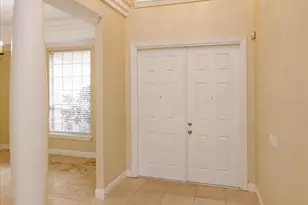 4829 Shoreline Cir, Sanford, FL 32771 - Photo 3