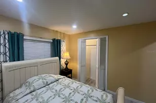 239 S Indiana Ave, Groveland, FL 34736 - Photo 9