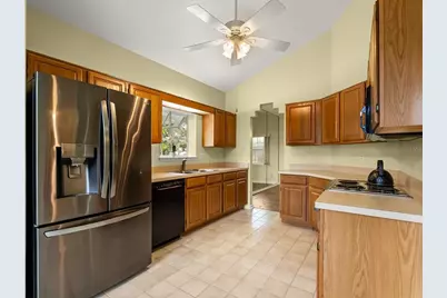 3561 Ventura Club Circle, Orlando, FL 32822 - Photo 5