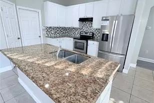 2117 Lili Petal Ct, Sanford, FL 32771 - Photo 7