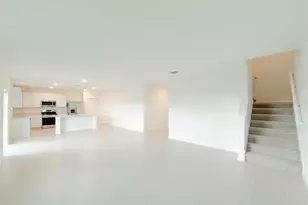 1523 Brentwood Dr, Kissimmee, FL 34746 - Photo 5