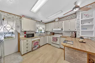 3322 N Citrus Cir, Zellwood, FL 32798 - Photo 13