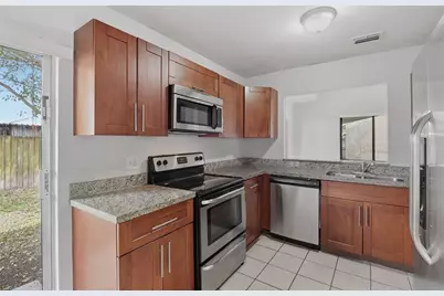 20957 SW 124th Avenue Road, Miami, FL 33177 - Photo 3