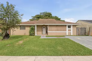 20957 SW 124th Ave Rd, Miami, FL 33177 - Photo 1