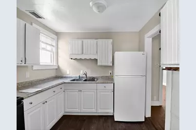 319 Hollywood Avenue, Daytona Beach, FL 32118 - Photo 9