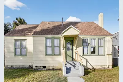 319 Hollywood Avenue, Daytona Beach, FL 32118 - Photo 1