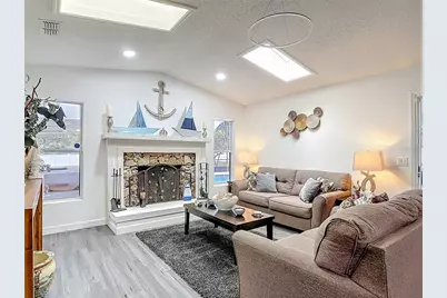 560 Saxon Boulevard, Deltona, FL 32725 - Photo 19