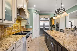 1749 Lake Terrace Dr, Eustis, FL 32726 - Photo 7