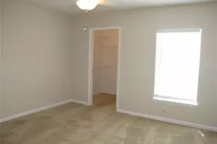 738 Crest Pines Dr, Orlando, FL 32828 - Photo 5