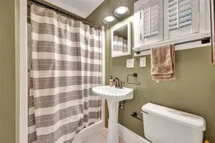 1230 Golden Ln, Orlando, FL 32804 - Photo 43