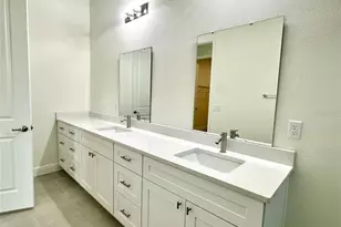 562 Kilimanjaro Dr, Kissimmee, FL 34758 - Photo 11