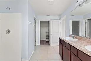 10019 Geese Trail Cir, Sun City Center, FL 33573 - Photo 15