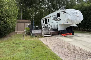 3021 NE 104th Terrace, Silver Springs, FL 34488 - Photo 1