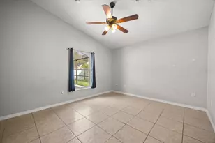 2909 Canoe Cir, Saint Cloud, FL 34772 - Photo 13