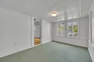 214 N New Hampshire Ave, Tavares, FL 32778 - Photo 23