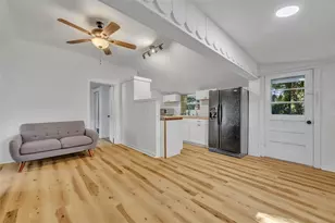 214 N New Hampshire Ave, Tavares, FL 32778 - Photo 29