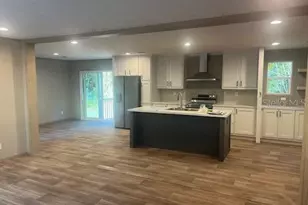 45605 Oleander St, Paisley, FL 32767 - Photo 7