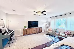 4033 13th Ave W, Bradenton, FL 34205 - Photo 5