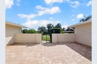 3631 Saint Moritz Street, Belle Isle, FL 32812 - Photo 5