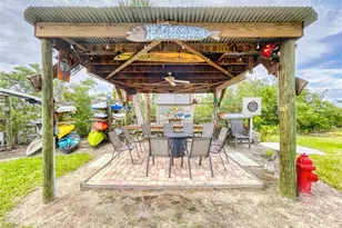 438 Bouchelle Dr, New Smyrna Beach, FL 32169 - Photo 27