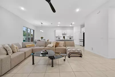2157 Emerald Springs Drive, Apopka, FL 32712 - Photo 5