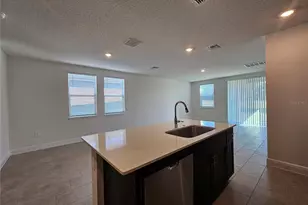 827 Sunshower Dr, Lady Lake, FL 32159 - Photo 11