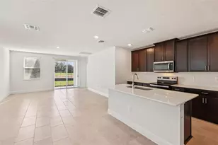 827 Sunshower Dr, Lady Lake, FL 32159 - Photo 9