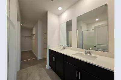 827 Sunshower Drive, Lady Lake, FL 32159 - Photo 17